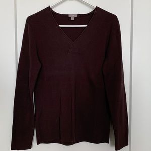 Women’s V-neck Sweater